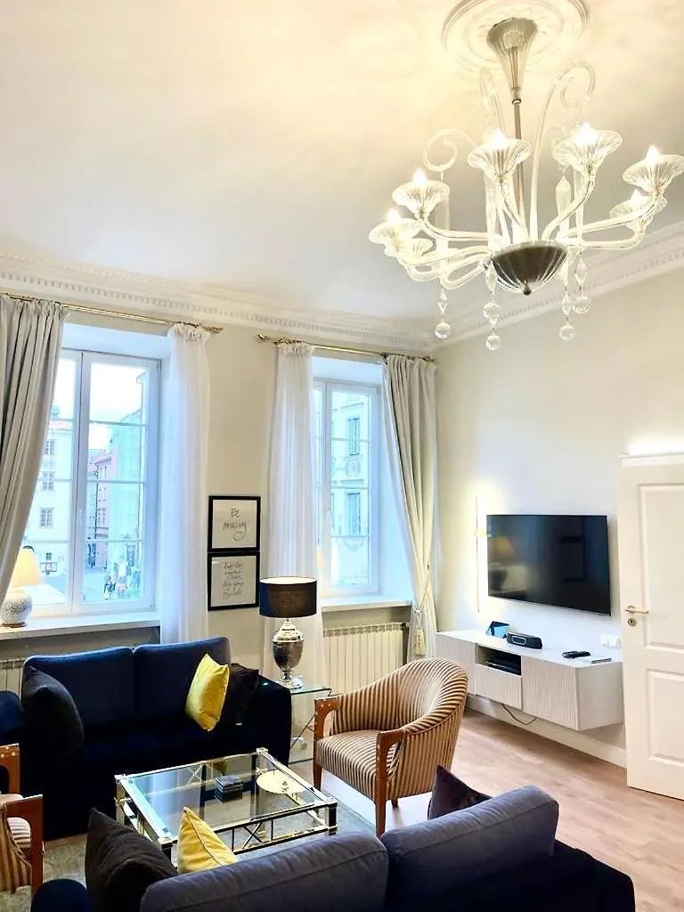 Luxury Suites & Apartments Mondrian Market Square II Warsaw
