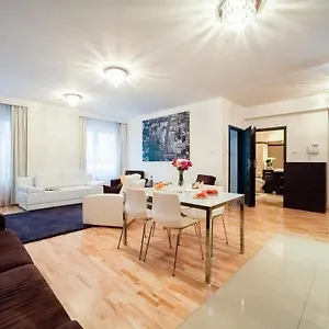 3* Hotel apartamentowy Platinum Towers