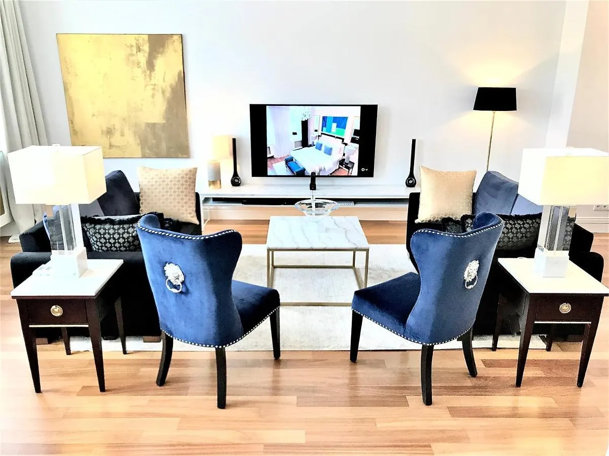 Luxury Suites & Apartments Mondrian Market Square II location
