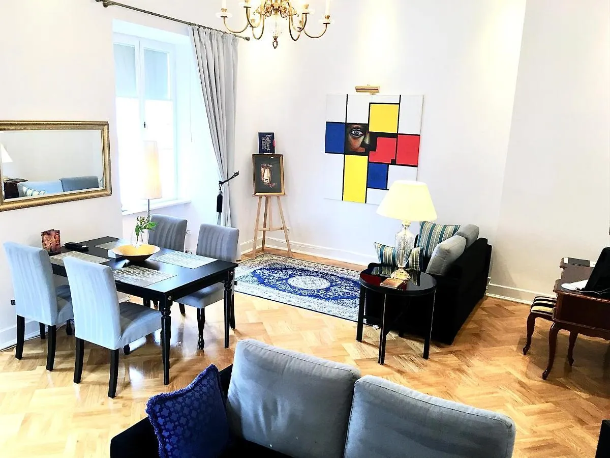 Luxury Suites & Apartments Mondrian Market Square II Warszawa 5*,