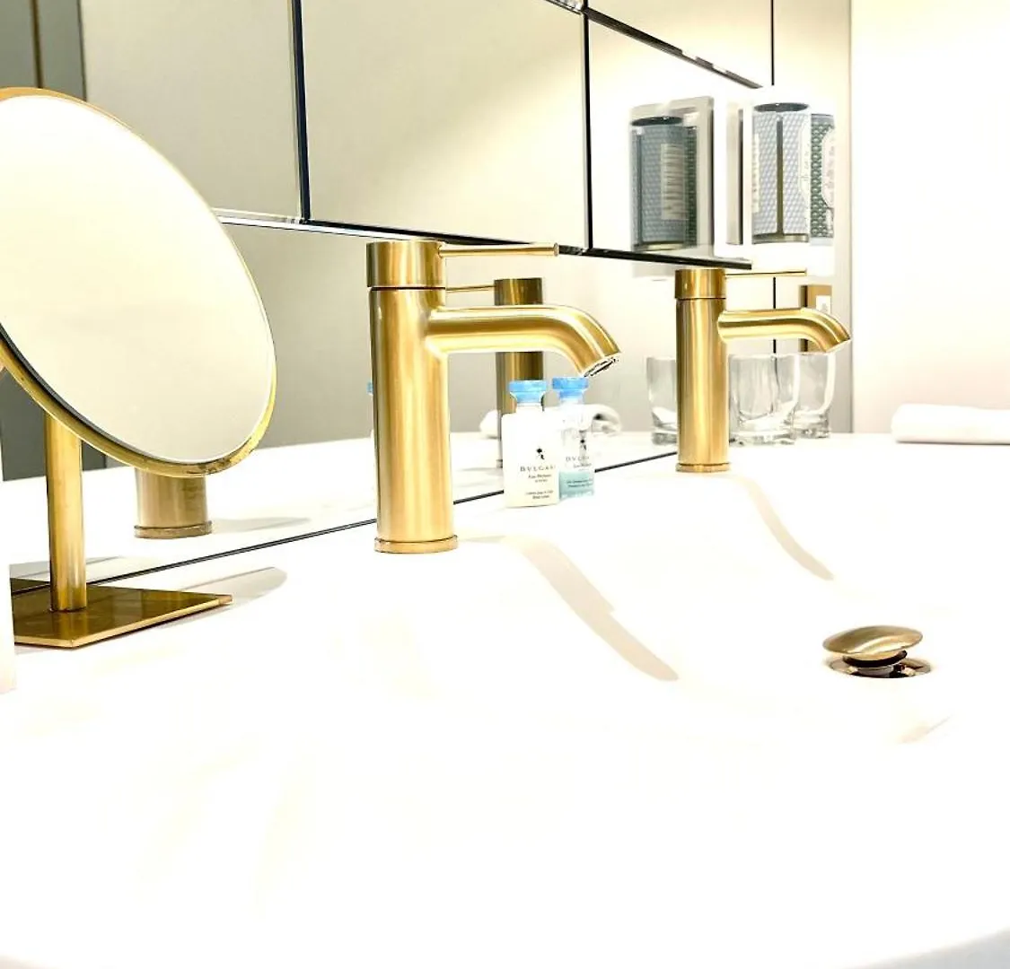 Luxury Suites & Apartments Mondrian Market Square II Warszawa